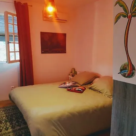 Πανσιόν Etage Prive Dans Maison Chaleureuse Avec Piscine Αντίμπ